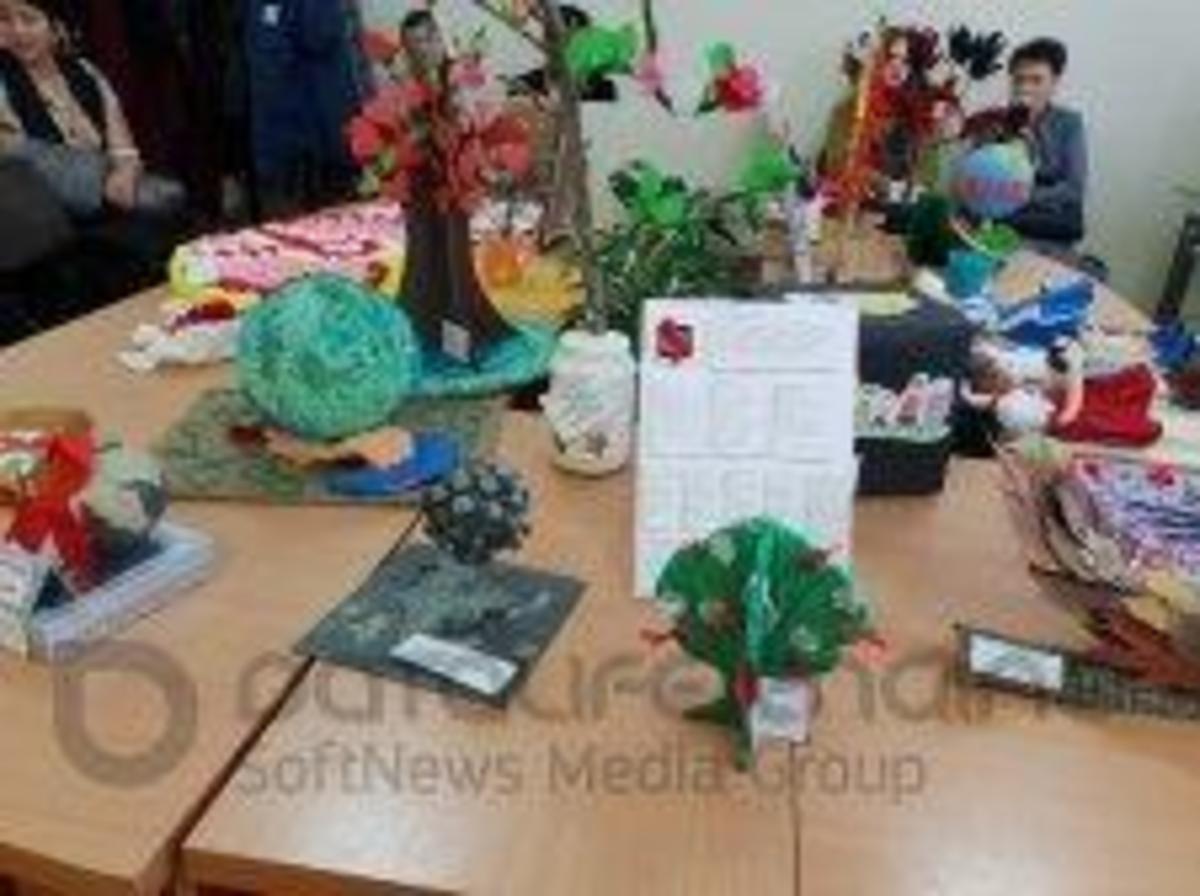 Городской конкурс поделок центра СПИД