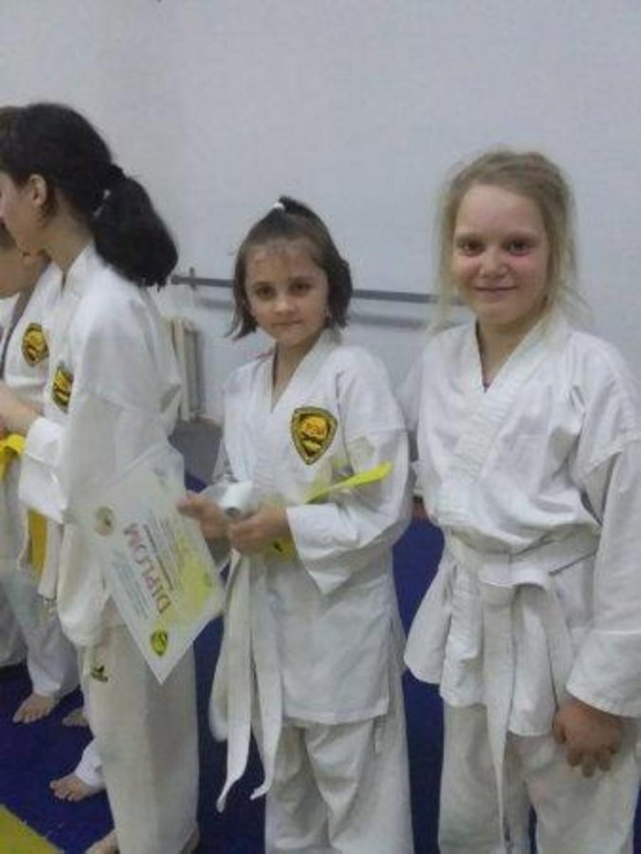 Награждена дипломом за отличное исполнение техники