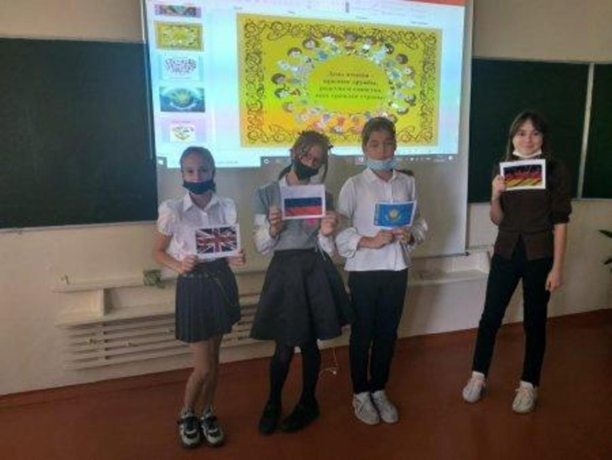 Проведены открытые уроки, викторины, блиц-турниры, посвященные ДНЮ ЯЗЫКОВ НАРОДОВ КАЗАХСТАНА.