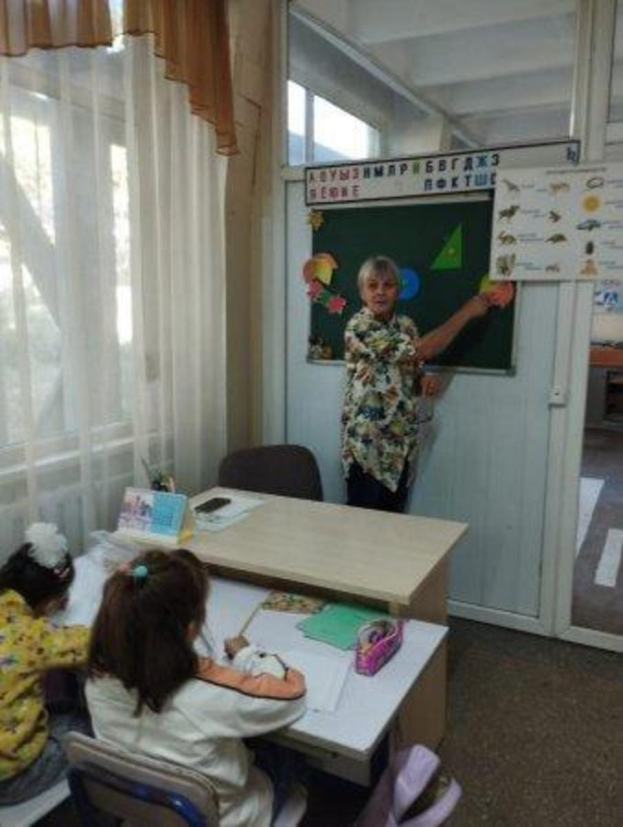 Болашақ бірінші сыныптылар. Будущие первоклассники