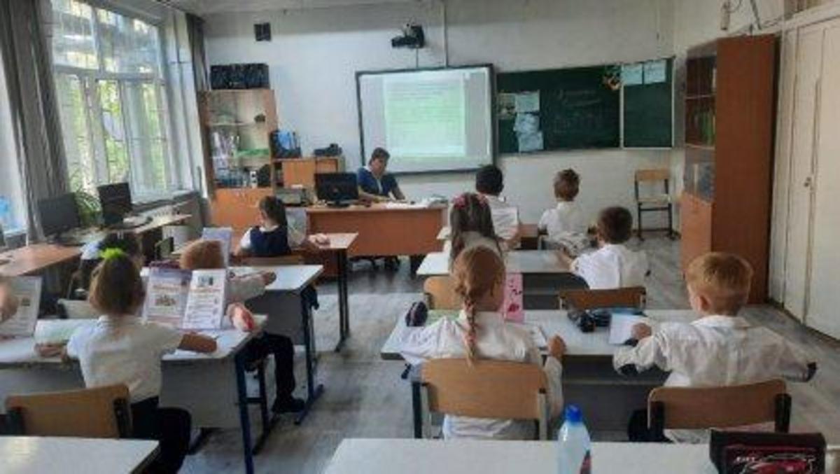 Жол ережесі мен қауіпсіздік техникасы .Техника безопасности и правила дорожного движения